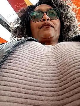 BiiancaEstradaa online show from February 2026 05:44:01 PM