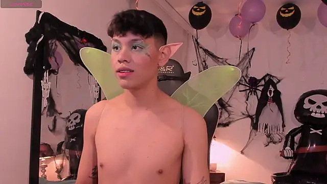 Snapshot of zeus_blaze chatting on October 2025 11:58:01 AM zeus blaze online show from October 2025 11:58:01 AM