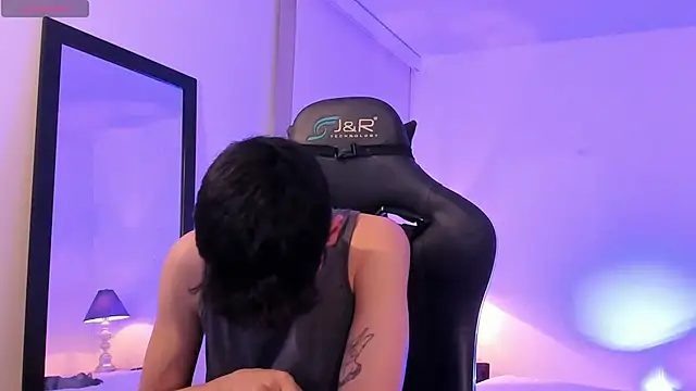 Snapshot of zeus_blaze chatting on November 2025 07:26:01 PM zeus blaze online show from November 2025 07:26:01 PM