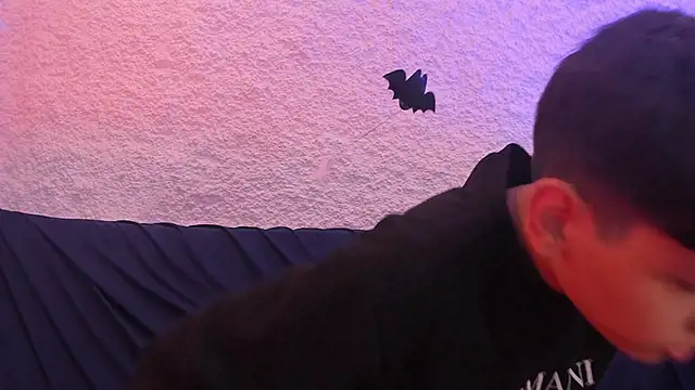 Snapshot of zeus_blaze chatting on November 2025 07:47:01 PM zeus blaze online show from November 2025 07:47:01 PM