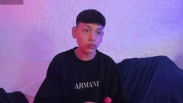 Snapshot of zeus_blaze chatting on November 2025 03:27:02 AM zeus blaze online show from November 2025 03:27:02 AM