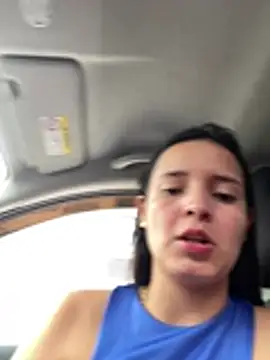 Mia jhoonson online show from January 2026 03:58:01 PM