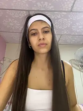 Lenapink19 online show from November 2025 09:25:02 PM