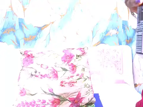 indiansunglaze4u69 online show from September 2025 04:29:02 PM