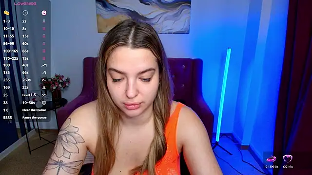 Emma  Ross online show from June 2026 02:13:02 AM