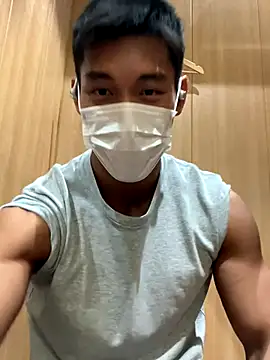 masucle216 online show from November 2025 02:33:01 PM