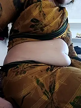 Snapshot of cut_renukadevi chatting on September 2025 03:30:02 AM cut renukadevi online show from September 2025 03:30:02 AM