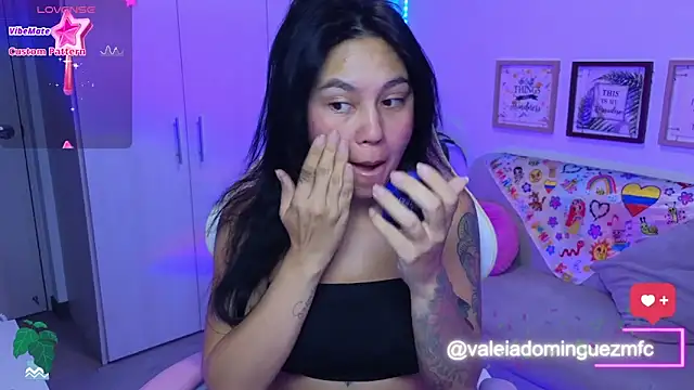 Snapshot of Valeria_Red_ chatting on September 2025 09:31:01 AM Valeria Red online show from September 2025 09:31:01 AM