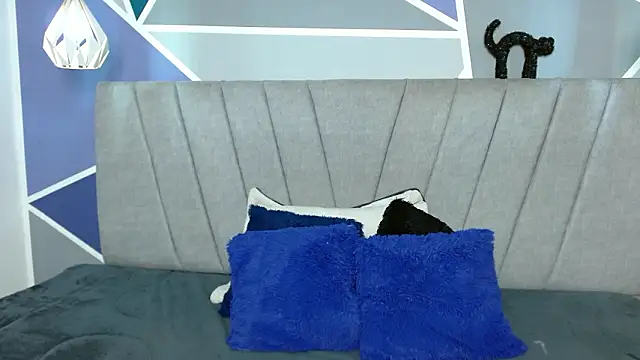 NatiHoran online show from February 2026 11:36:02 PM