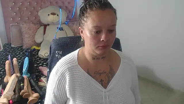 Snapshot of patty_squirt_ chatting on January 2026 02:37:02 AM patty squirt online show from January 2026 02:37:02 AM