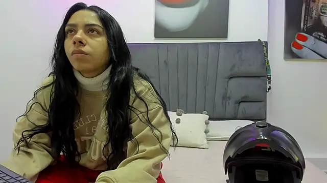 violet and myers online show from October 2025 11:31:01 AM