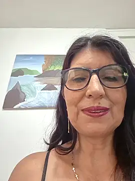 Snapshot of swity_foster chatting on May 2026 01:51:01 PM swity foster online show from May 2026 01:51:01 PM