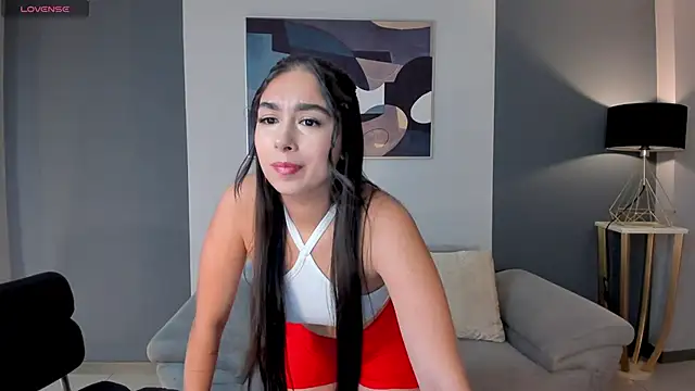 Snapshot of VeronicaBlue chatting on October 2025 10:24:01 AM VeronicaBlue online show from October 2025 10:24:01 AM