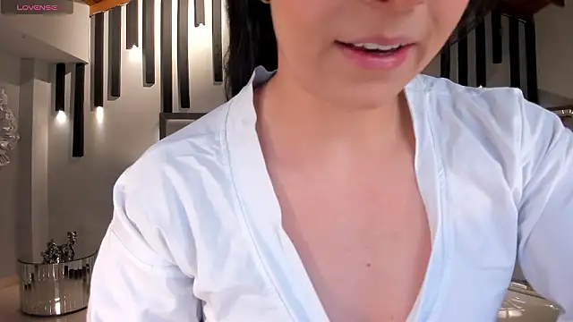 MilaColeman online show from February 2026 11:36:02 PM