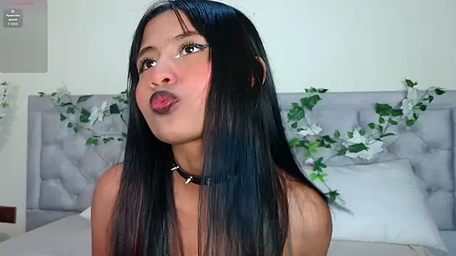 Snapshot of NubesNubladas chatting on March 2026 03:45:01 AM NubesNubladas online show from March 2026 03:45:01 AM