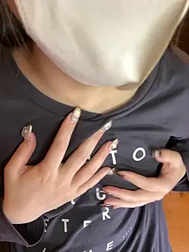 Snapshot of natsumi_NTR_TV chatting on November 2025 12:26:01 PM natsumi NTR TV online show from November 2025 12:26:01 PM