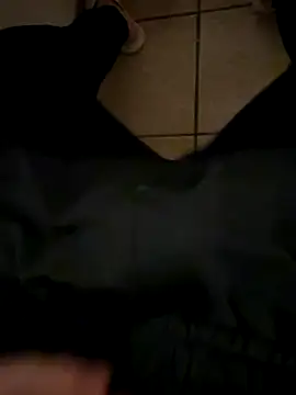 Dicksxd online show from November 2025 09:48:01 PM