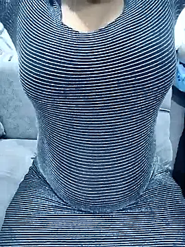 siya00 online show from December 2025 07:10:01 PM