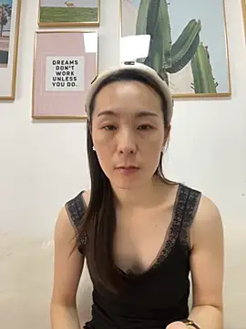 manmanyu520 online show from November 2025 02:11:02 AM