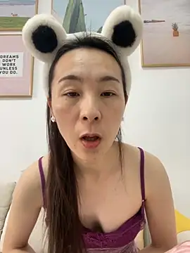 manmanyu520 online show from December 2025 02:53:01 AM