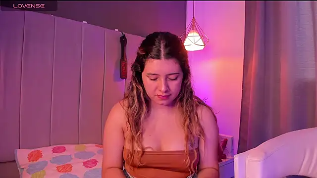 valeria rouse28 online show from November 2025 05:31:01 PM