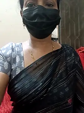 Rithya27 online show from November 2025 07:01:02 PM