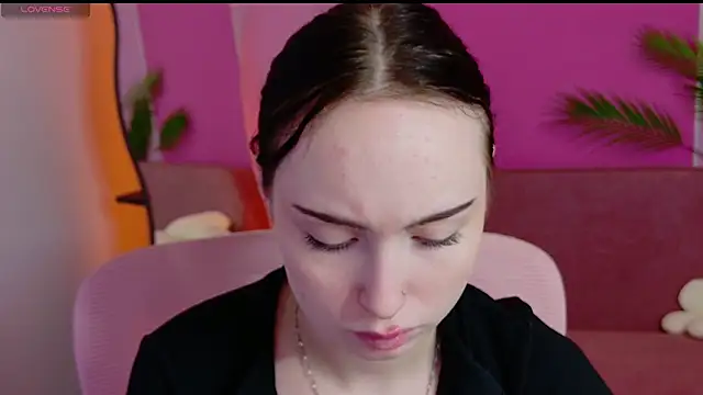 MonikaCarter online show from November 2025 12:05:02 PM