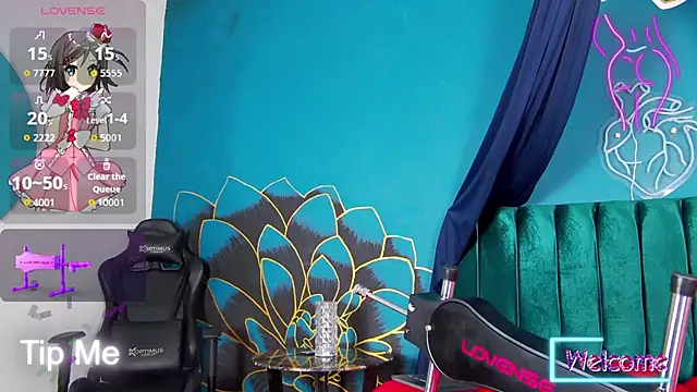 Maylu Fox online show from November 2025 12:38:01 PM