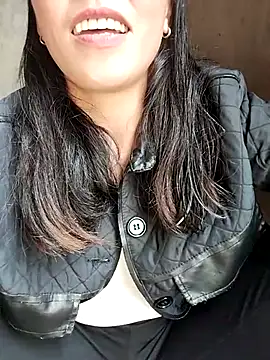 Sinejdk3 online show from October 2025 02:56:01 AM