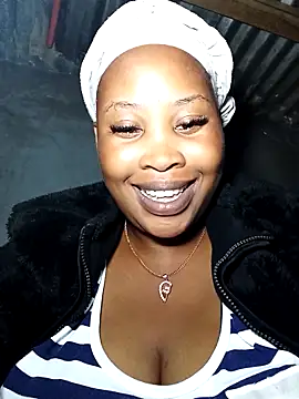 Snapshot of OCEANSQUITERXXX chatting on October 2025 04:40:01 PM OCEANSQUITERXXX online show from October 2025 04:40:01 PM