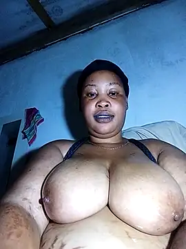OCEANSQUITERXXX online show from May 2026 12:59:01 AM
