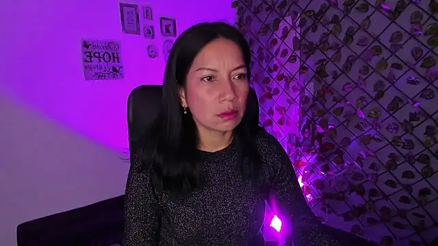 Megan Collinss  online show from January 2026 01:16:02 PM