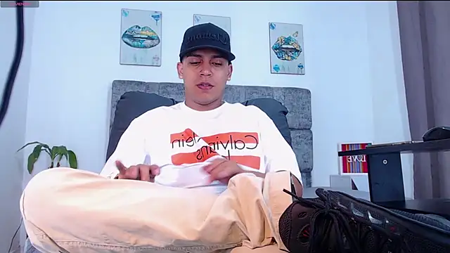 david santos16 online show from January 2026 02:15:01 AM