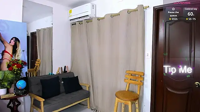 zou quira online show from March 2026 03:02:02 AM