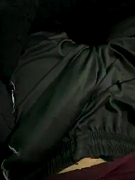 Snapshot of monster20cm chatting on November 2025 10:52:02 PM monster20cm online show from November 2025 10:52:02 PM