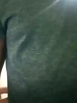 Snapshot of Holy_Sex_International chatting on November 2025 08:08:01 PM Holy Sex International online show from November 2025 08:08:01 PM