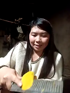 quynhkoolbae online show from February 2026 01:53:02 PM