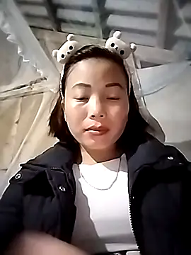 Annaacutee online show from November 2025 12:39:02 PM