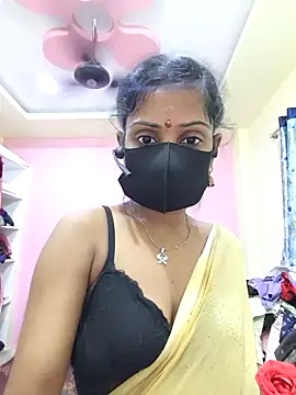 mounika26 online show from October 2025 05:44:02 PM