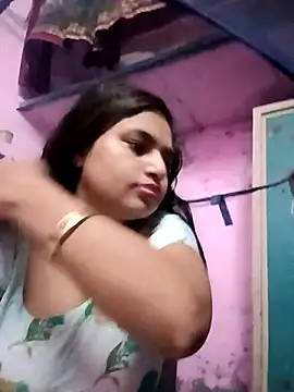 TINASONI online show from September 2025 12:22:02 AM