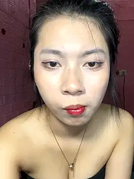 Snapshot of Phthao chatting on September 2025 04:18:01 PM Phthao online show from September 2025 04:18:01 PM
