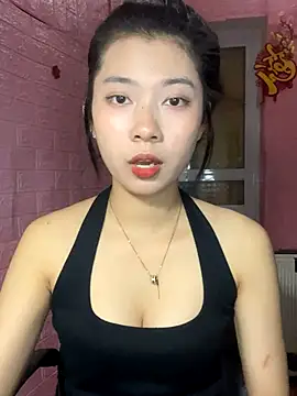 Snapshot of Phthao chatting on September 2025 03:37:02 PM Phthao online show from September 2025 03:37:02 PM
