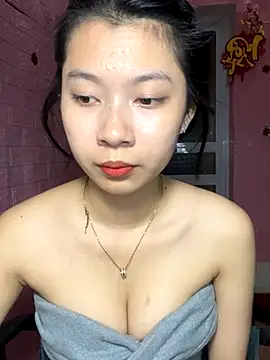 Snapshot of Phthao chatting on October 2025 03:10:02 PM Phthao online show from October 2025 03:10:02 PM