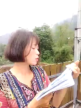 linda bae00 online show from October 2025 12:55:01 AM