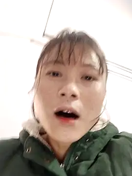 linda bae00 online show from November 2025 12:27:01 AM