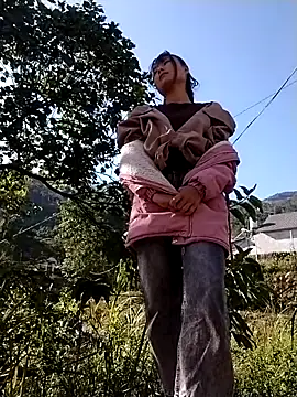 linda bae00 online show from November 2025 01:52:02 AM