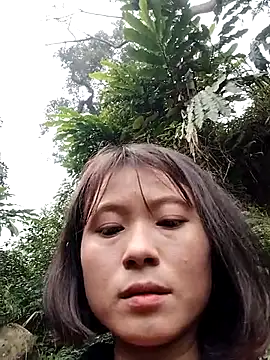 linda bae00 online show from December 2025 01:00:01 AM