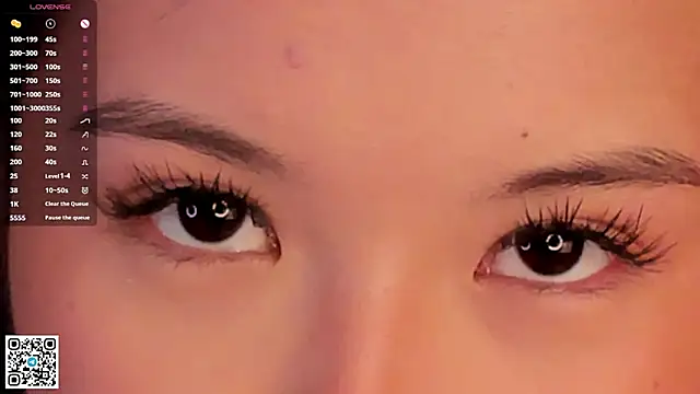 AlberthaEscue online show from November 2025 04:22:01 AM