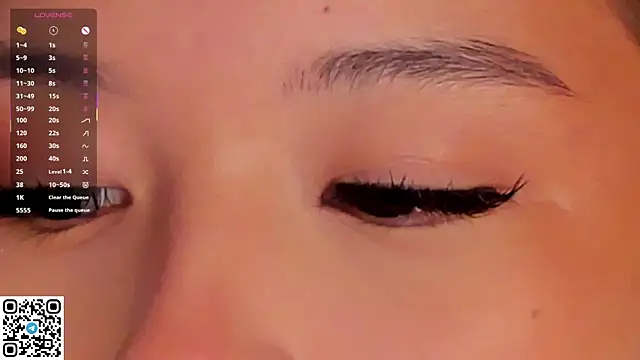 AlberthaEscue online show from November 2025 04:15:02 AM