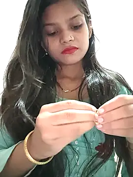 Komal0099 online show from December 2025 03:11:01 AM